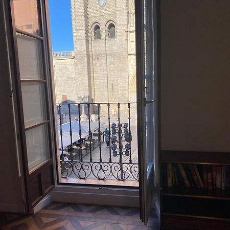 Apartamento Altior Catedral Homes Ávila Luaran gambar