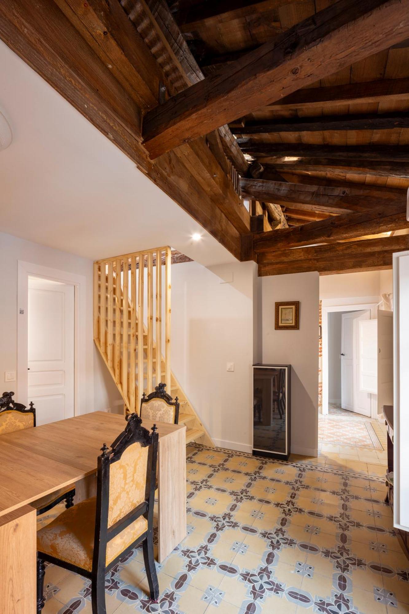 Apartamento Altior Catedral Homes Ávila Luaran gambar