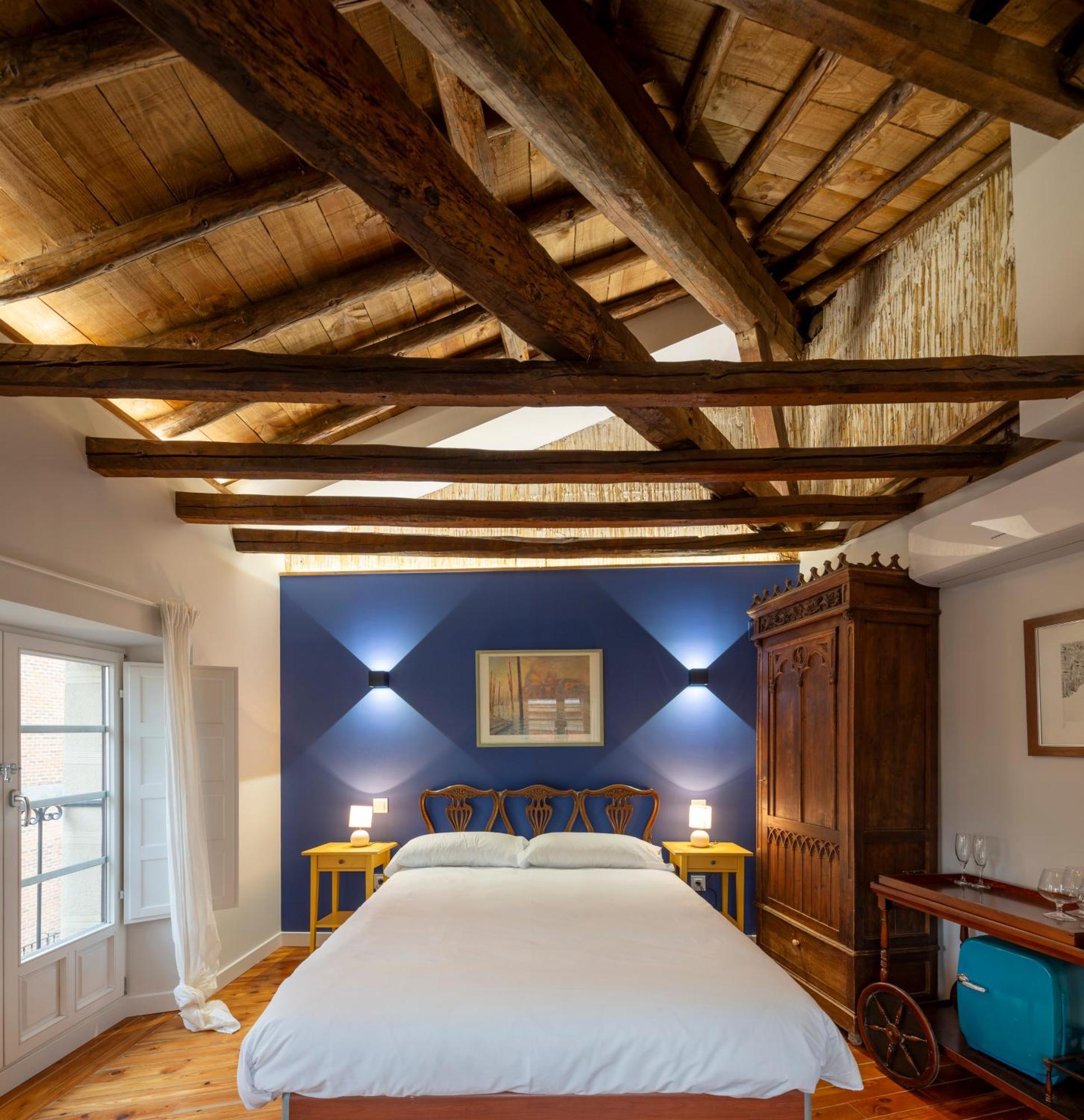 Apartamento Altior Catedral Homes Ávila Luaran gambar